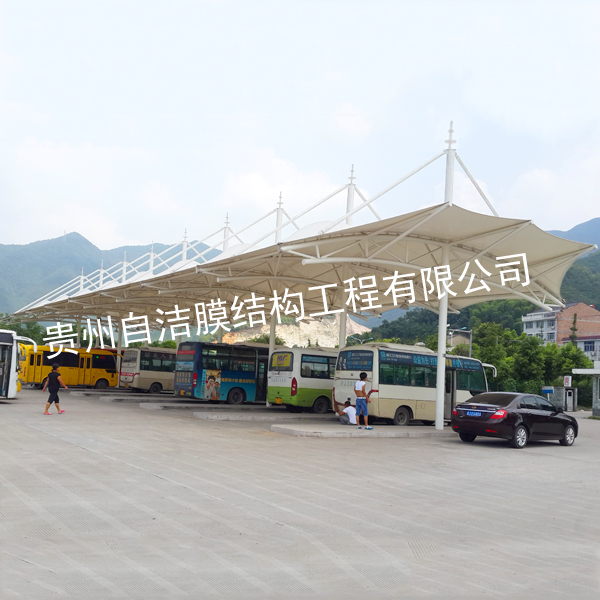 膜结构停车棚